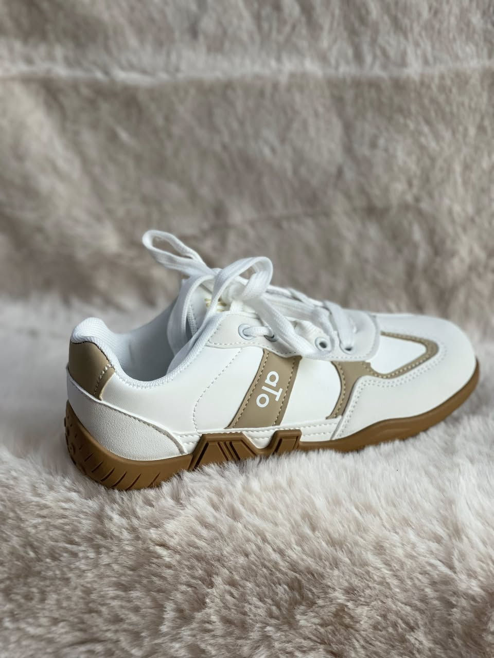 عرض لمده يومين 😍😍
الحذاء الرياضي صار ب8 الاف
استغلو الفرصه حبايبي💕
#عروض #تخفيضات #تسوق#احذية


**إذا كنت صاحب هذا الإعلان وتريد حذفه لأي سبب، رجاءا أرسل رسالة إلى الدعم الفني**