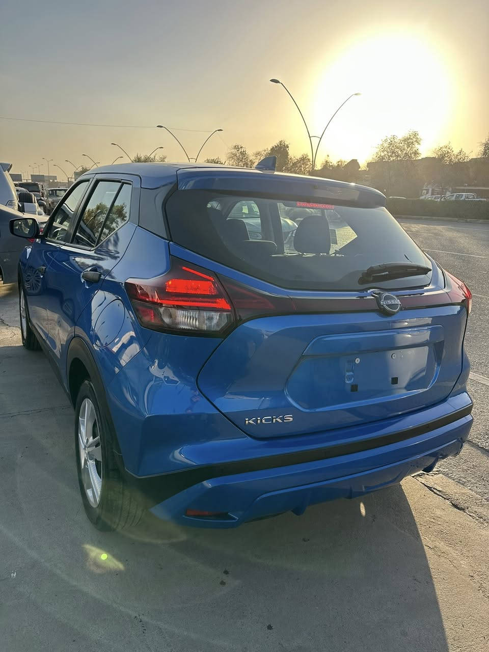 نيسان كيكس 2024 S بدون صبغ (بئ بوياغه)
محرك ٤ سلندر ١٦٠٠ 
بصمة رادار ٣٦٠ درجة بلاجكتور تحديد مسار تحديد سرعة 
حادثها فقط دعامية باقي مكفولة بدون صبغ بدون تعديل مكان اربيل رقم كاتي تترقم اربيل سليمانية دهوك 
*********** واتساب سعر ١٢٢
ماشية فقط ٦ الف مايل يعني ١٠ كم
حاديسةى بةس دةعامي پيشةوةيتى واته بئ بوياغ و تعديلة بةشةرت ژماره كاتيه شوين هةولير نرخى ١٢٢ و مةجال لوكة سةيارةكة كةم رويشتيه ٦ مايل
