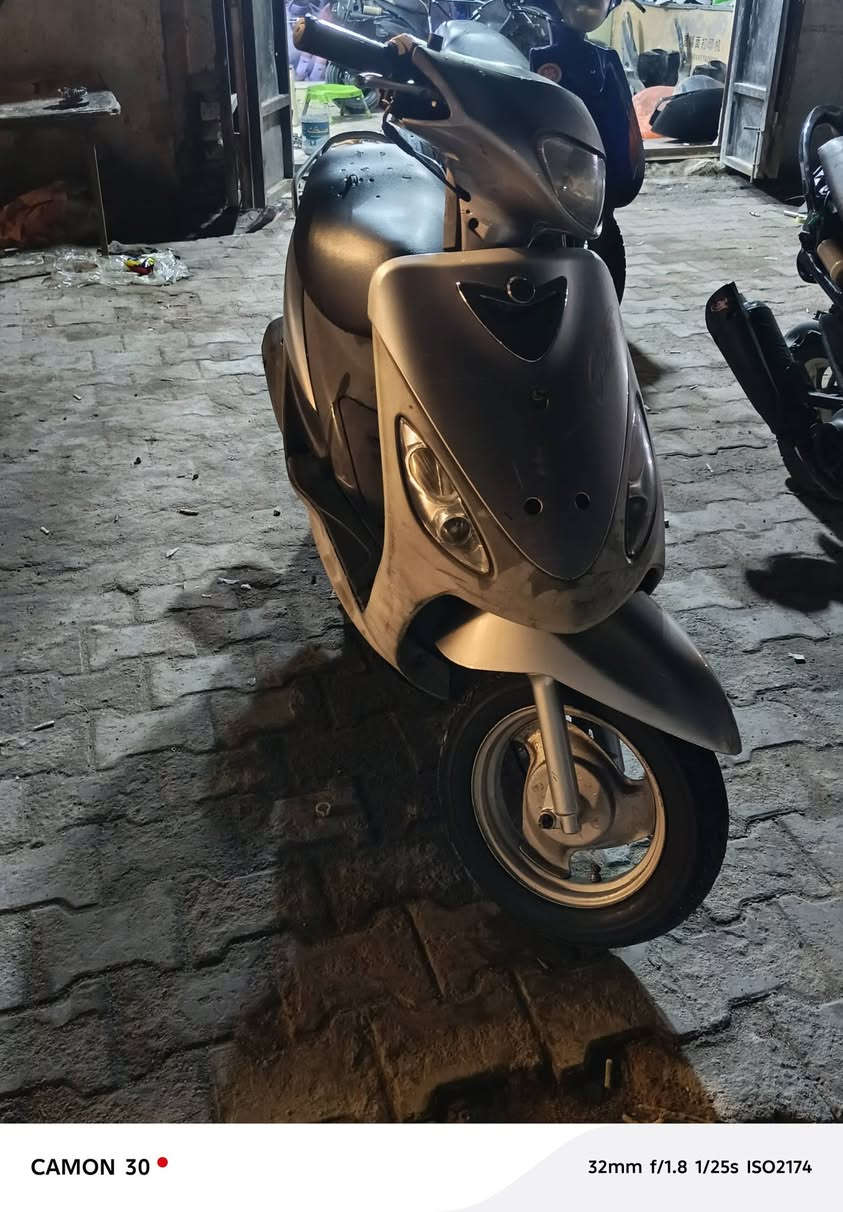 للبيع 🪶
سلام عليكم منغولي للبيع مكينه مكفولة كهربائيات شغالة سلف هندر نعومة فول ملاح يخبل دراجه بلادية كلشي مامبدل بيهة عوزهة فقط قمجي مال بريك امامي أوراق بسمي لشراي يتصل  ***********
