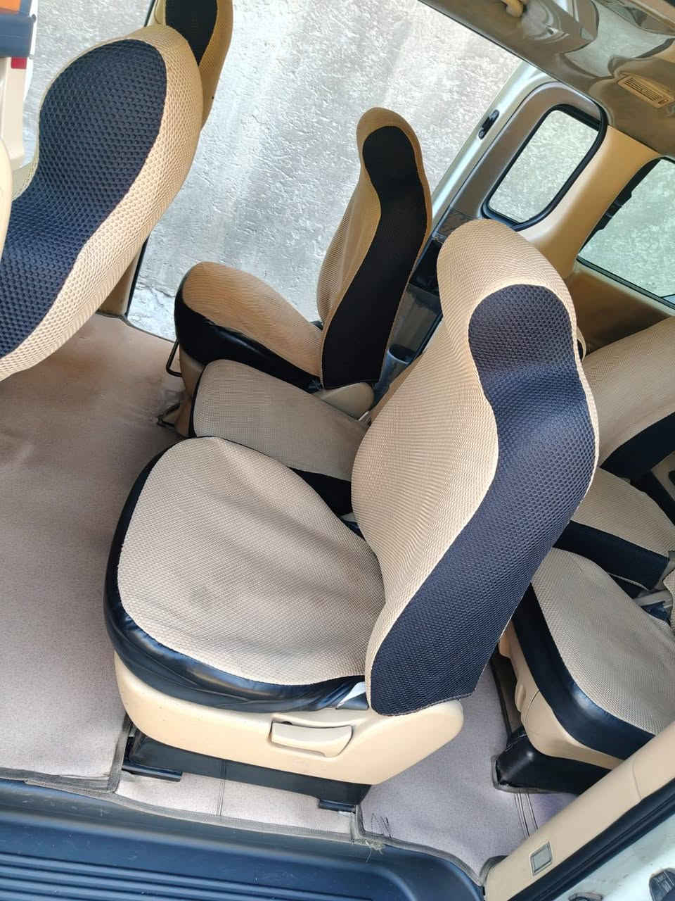 السلام عليكم
تلبيسه كشنات نحله تفصال شرط النظافه كاملات كبل لشد
شراي تعال خاص او اتصل ***********
مكاني الديوانية قضاء الشاميه
