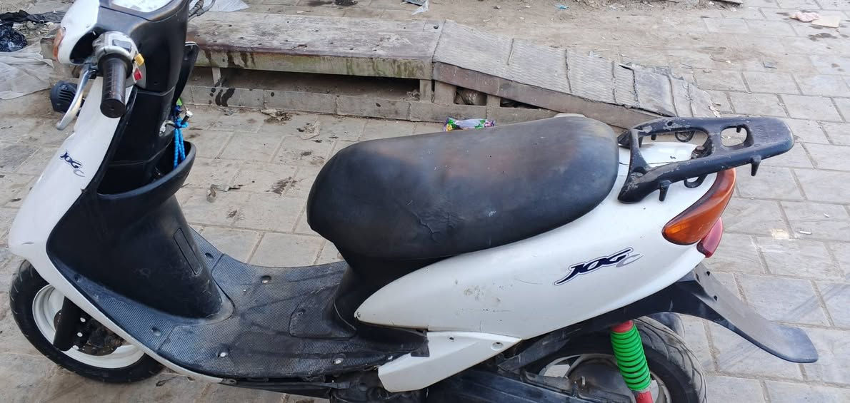 دراجه عصفوريه شغاله للبيع. هندر كهربائيات شغاله. انطيك كوم حديد. سعرهه 150الف وبيهه مجال بسيط حگ الجيه مكاني بغداد مدينة الصدر للتواصل واتساب فقط. ***********
