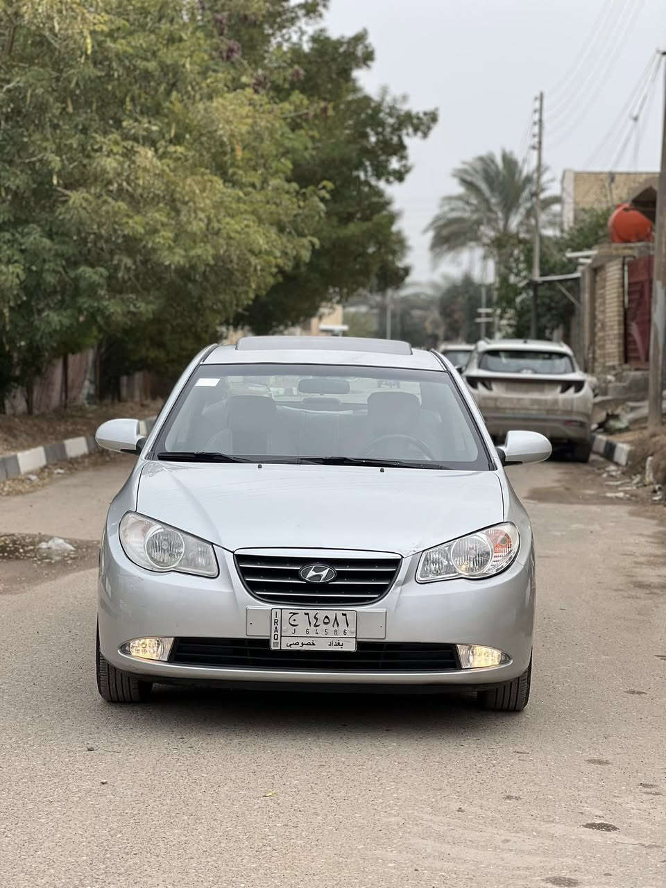 سلام عليكم للبيع هونداي النترا أفانتي  ٢٠٠٨  رقم بغداد
مشروع وطني سنويه ٢٧ مكين وكير وحدادي مكفولات 
تخم تاير جديد كهربائيات كله شغاله 
سياره فول مواصفات فتحه سقف شاشه كأمر مري شفط 
تحكم ستيرن جهتين تبريد بيانو تبريد كشنات محرك ١٦٠٠دكشنً عالي تبريد ثلج ❄️ تددفء شغاله 
سياره بيه سونار مرفق مع المنشور 
سعر السياره ٩٣ورقه 
مكان السياره كربلاء 
للستفسار لتصال 
***********
