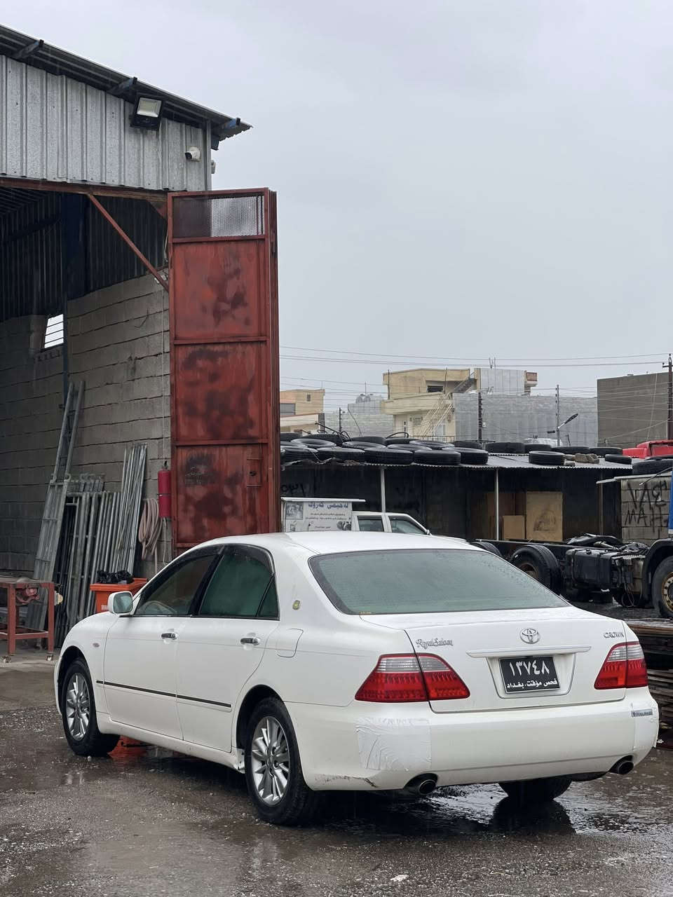 شاھینە ٢٠٠٨ بڕاوە
١٨٠ گێڕ گەورەی مەکینە بچوک 

بەسمە ڕەساسی 

٣ دووگمە

جامی پێش و دواوەی ھەڵگیراوە

برێک بەستراوە 

سەقف شوشەیی 

دەعامی بۆ دەعامی ھیچی پێوە نییە

تەبرید ساردو گەرمی بەشەرت

سەیارەکە ھی ماڵانە نمونەیە لە جوانی 

شوێن حاجیاوا

نرخی ٥٨$ معامەلە 

***********
