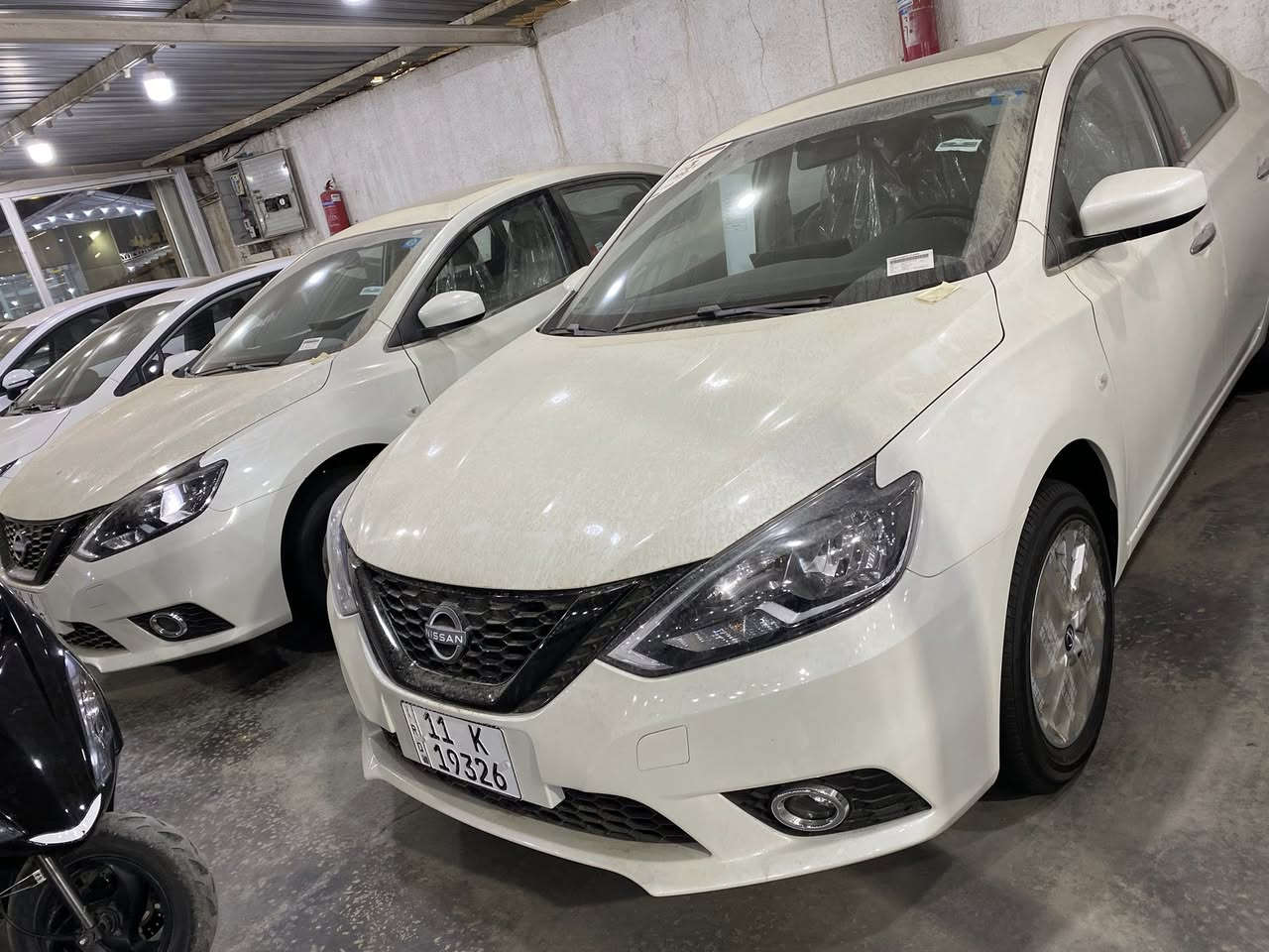 السلام عليكم 
نيسان سنترا  (2025 زيرو )
ضمان شركة السور ثلاث سنوات 

أهم المواصفات:
🔹 محرك اقتصادي 4 سلندر 1.6L
🔹 ناقل حركة أوتوماتيك

🔹 شاشة وسطية كبيرة & كاميرا خلفية
🔹فتحة سقف ( سلايد )
🔹 تحكم بالمقود 🎛️
🔹 تكييف قوي ❄️
🔹 أنظمة أمان وثبات عالية

✨ سيارة عملية، مريحة، واعتمادية

السيارت جاهزه لوحات وسنوية ع سيارة مثبت 

السعر ( 21 مليون عراقي و 250 الف )

☎️ ***********
