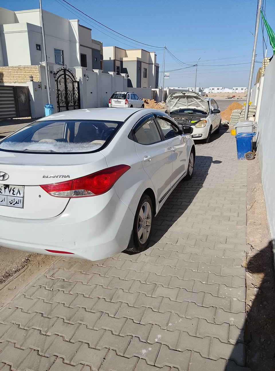 للبيع الانتره 14فول
السياره مكفوله صبغ وتبديل بيه باب بارد محرك ٦٠٠ تبريد كير مكينه حداديه جاهزه السعر 110  وبيه مجال مكاني نجف مجمع الاميرات 
***********
