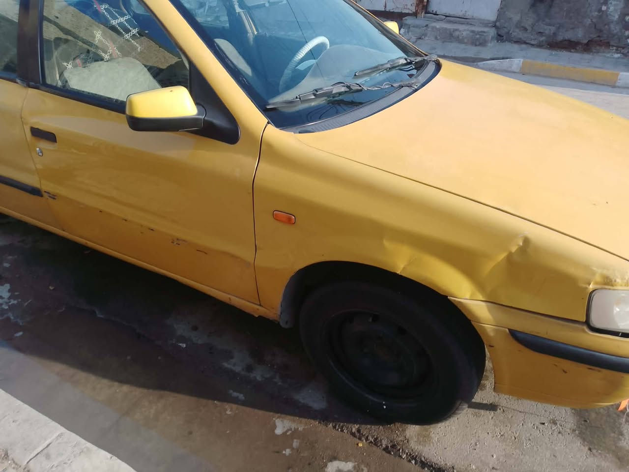 اسلام عليكم سياره سمند ٢٠١١ رقم بغداد انكليزي هزه جديه محرك جديد كير جديد تحويل ثاني يوم السعر 28     ***********
