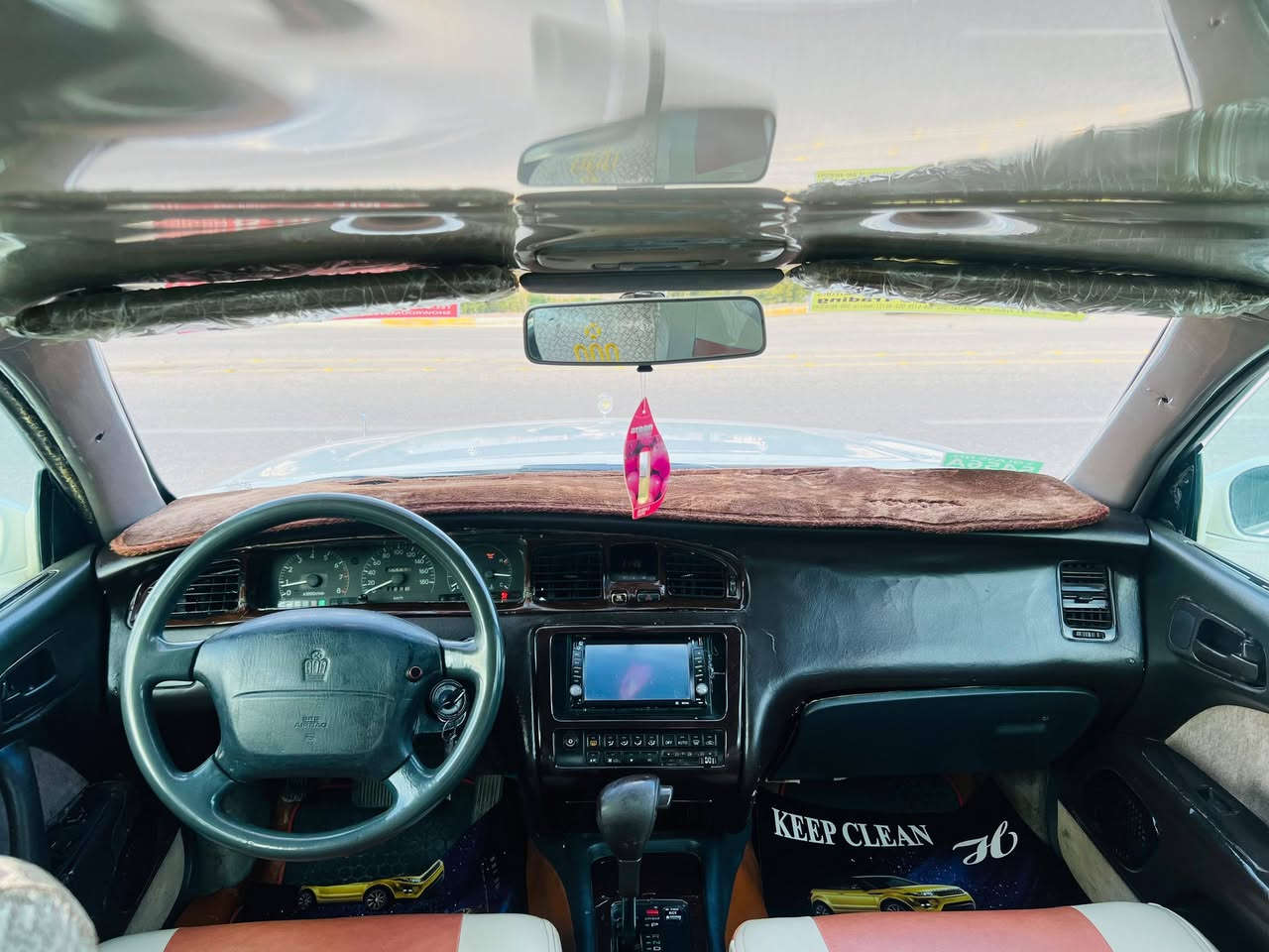 السلام عليكم
للبيع بطة منفصل موديل 1995صدفي 
رقم انبار مشروع وطني تحويل مباشر . مكفوله كفاله من الگصه ونقل الجثه والضربه والخياس والعيب الشرعي
مكينه وگير وحداديه وتخم تاير وباور ستيرن كله جديد 
غرفه جلد ارضيه جلد. جاهزه مجهزه مال جناي العنوان كربلاء
السعر 65 وبيها مجال
للاستفسار.. ***********
