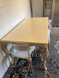طاولة سفرة • كراسي ٤ • أربيل