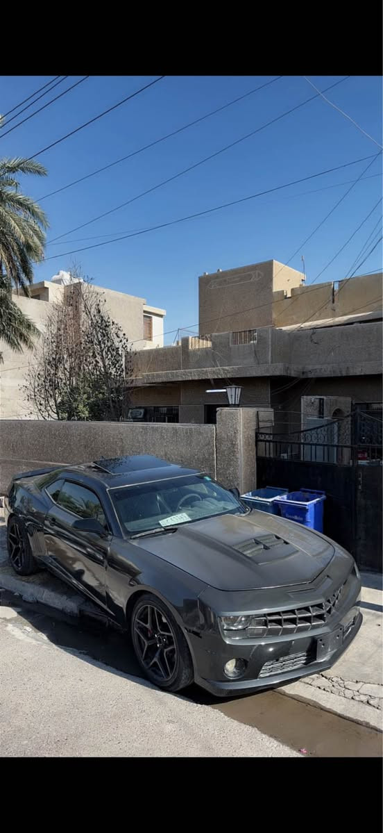 سلام عليكم اخوان للبيع او مراوس كمارو 2ss 2012 
مكينه 6200 v8 كير مكينه تبريد خير من الله 
سياره اعلى مواصفات فتحه كشنات جلد كهرباء صفحتين تحكمات كامره بلاديه عدادات يم الكير 
وباقي المواصفات
سياره عليهه هدرز وكزوز لايتات جدد زراعة عدسات جدد داخل لد RGB متغير سياره مصروف عليهه كلش هوايه صبغ عام جماليه بدون حادث بدون دواخل بدون ايرباك رقم بغداد مشروع وطني 
مكاني بغداد حي الجامعه *********** بغداد, العراق
