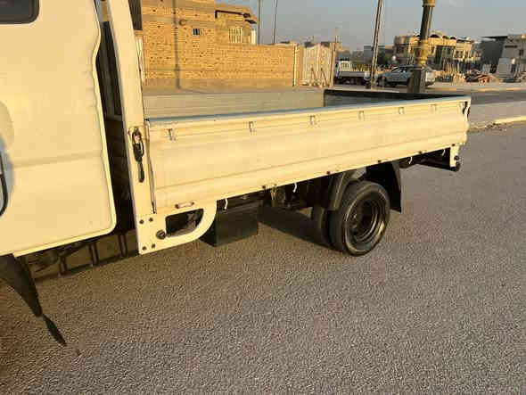 السلام عليكم كيا دبل قماره 19 للبيع مكفوله من ضربه وصبغ متومه سياره جاهزه وكامله ماناقصه برغي هاذ رقم راعيها ***********  السعر 55 بيها مجال
