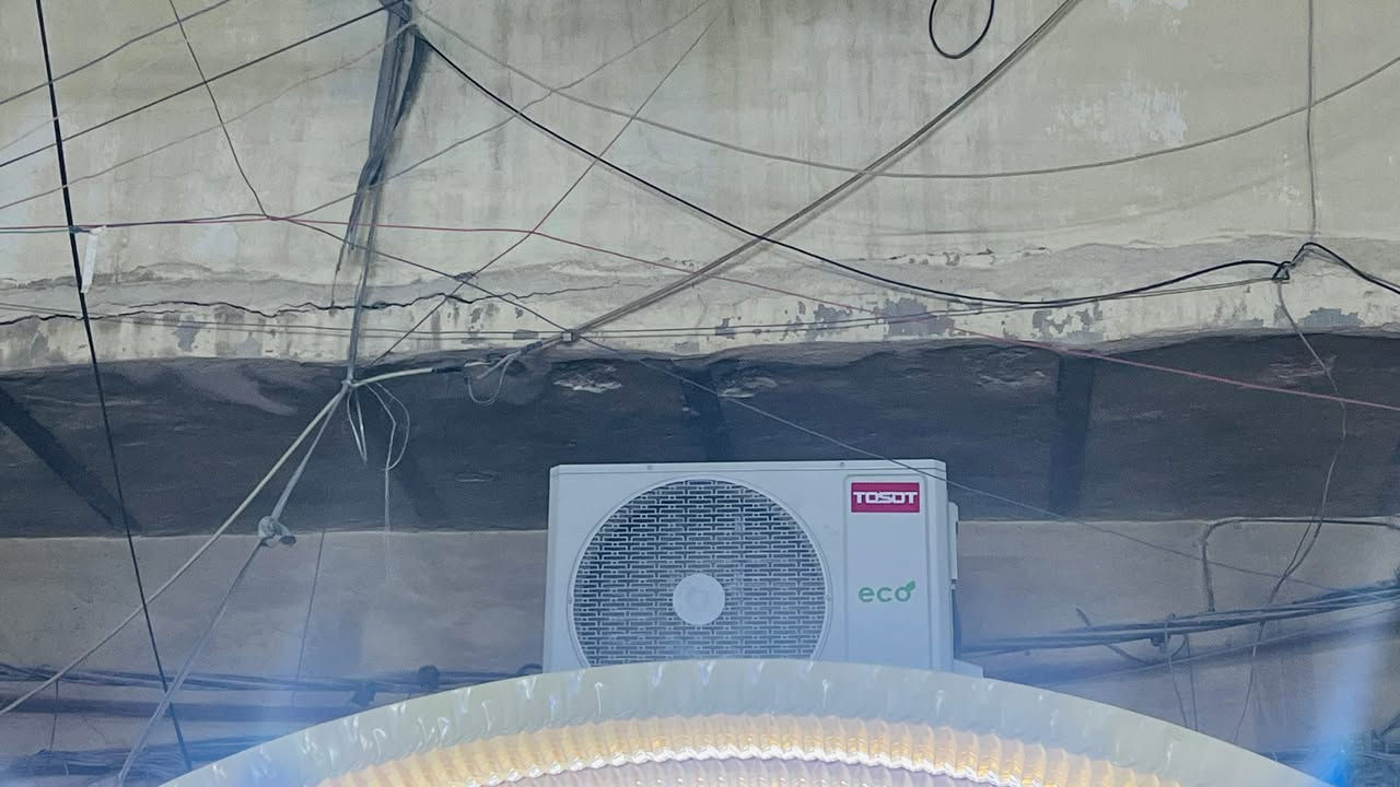السلام عليكم سبلت توسوت استخدام شهر جديد 2 طن السعر 750 اتصال واتساب:***********
