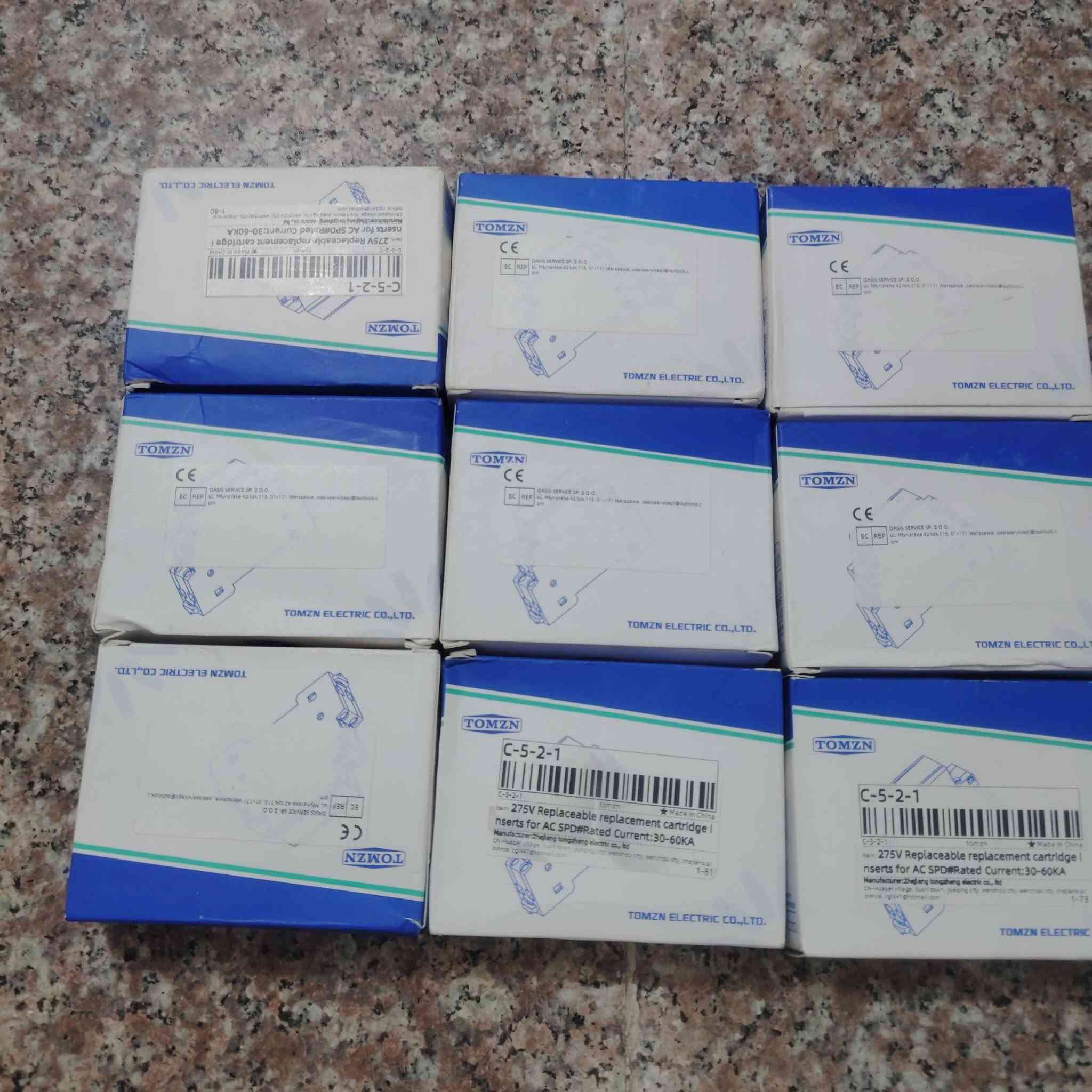 هذني قطع ٩ يعرفهم يدفع سعر وخذهن


**إذا كنت صاحب هذا الإعلان وتريد حذفه لأي سبب، رجاءا أرسل رسالة إلى الدعم الفني**