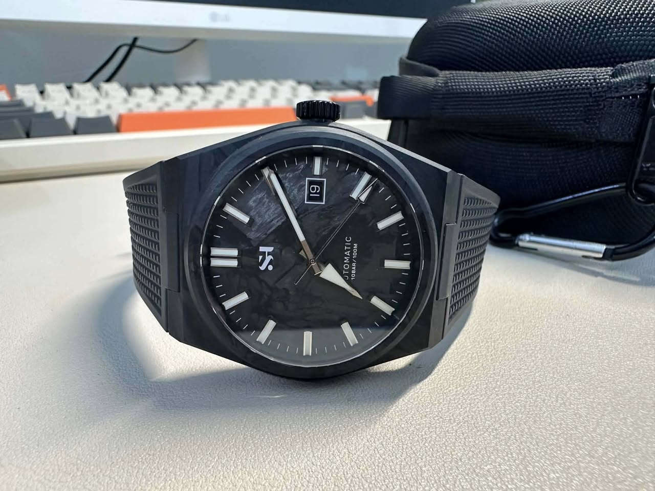 متوفر


**إذا كنت صاحب هذا الإعلان وتريد حذفه لأي سبب، رجاءا أرسل رسالة إلى الدعم الفني**