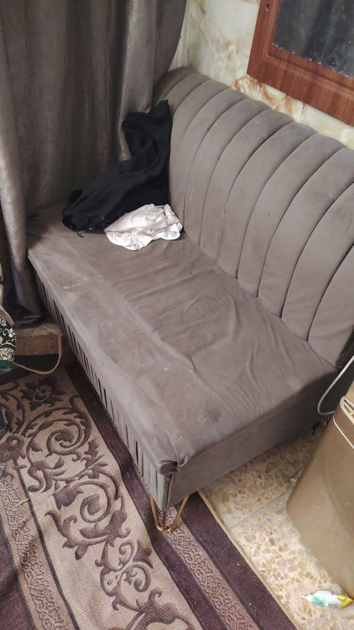 ،ديوان 5قطع البقيه مامصوره مثل ماواضح بالتصوير مابي كسر السعر 125العنوان حي العسكري


**إذا كنت صاحب هذا الإعلان وتريد حذفه لأي سبب، رجاءا أرسل رسالة إلى الدعم الفني**