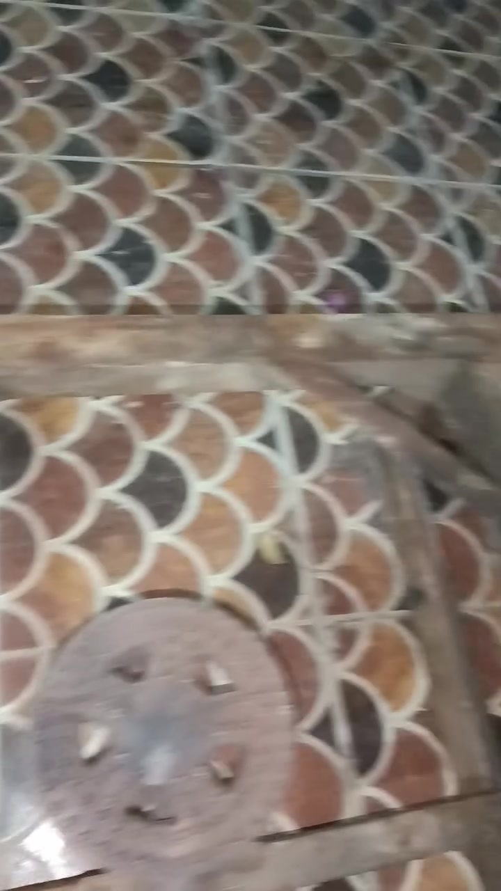 السلام عليكم عندي كدور مال طبخ هنه ومناصب الهن الكدور عدد 3 والمناصب عدد 2 مكاني بابل للستفسار الاتصال ***********
