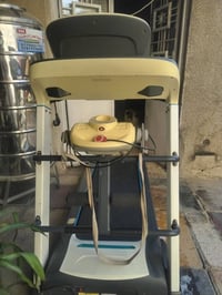 جهاز جري نضيف السعر ٣٥٠ الف  العنوان بغداد حي الإعلام ٠٧٧٠٧٨٢٨٥١٤