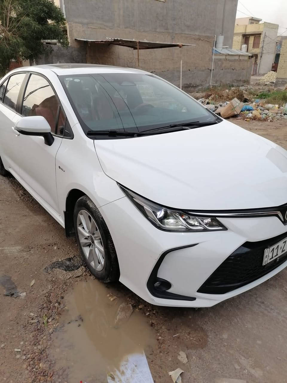 للبيع كورلا هايبرد خليجي موديل ٢٠٢٤ فول مواصفات فتحه سلايت بصمه كشن كهرباء جلد احمر بلادي سبايدر صندوق شاشه كامره وبعد مواصفات بيهه السياره جديده ماشيه ١٢ الف كيلومتر حقيقي السياره مكفوله عدا شك بالدعاميه بكد الإصبع موضح بالصور السعر ١٦٠ وبيهه مجال بسيط *********** مكاني بغداد قرب علوة الرشيد قرب قوس بغداد
