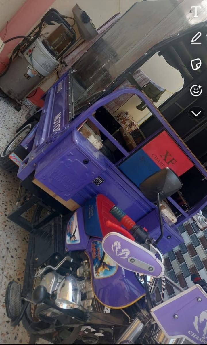 لبيع ستوته موديل 23 أوراق صوليه السعر 3 ملاين وبيهه مجال مكان الستوته الرميثه الاستفسار أكثر انتصل *********** احمد
