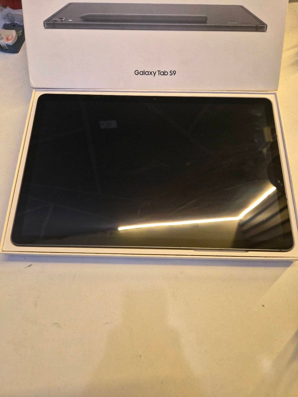 تاب سامسونج s 9 ذاكره ٢٥٦ نظيف مع كامل ملحقاته العنوان حي تونس آفاق عربي / بغداد