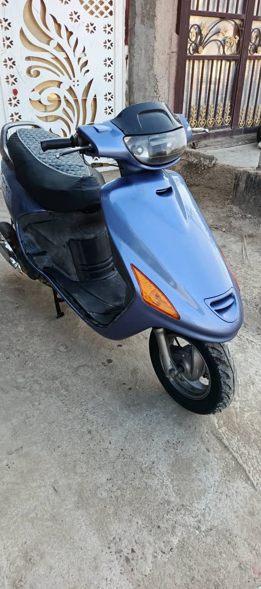 السلام عليكم دراجه فراشه للبيع ماكينه ماكس على الفحص ما مفتوحه كهربات  شغاله سلف هندر  دراجه كل نقص مابيها شلعته حلوه السعر ب 525 مكلف ب نشر الرقم ‏‪***********‬‏
