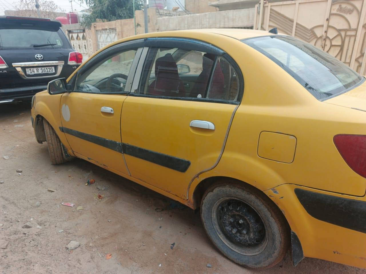 السلام عليكم..
كيا ريو 2008 مصبوغة عام 
مكينة كايمة كير جديد تخم تاير نضيف تبريد شغال 
سيارة بسمي سنوية لغاية 2028
السعر 55$ وبيها مجال بسيط
للأستفسار رقم موبايل *********** اتصال واتساب
ملاحضة:- (((( مكلف بالنشر ))))
