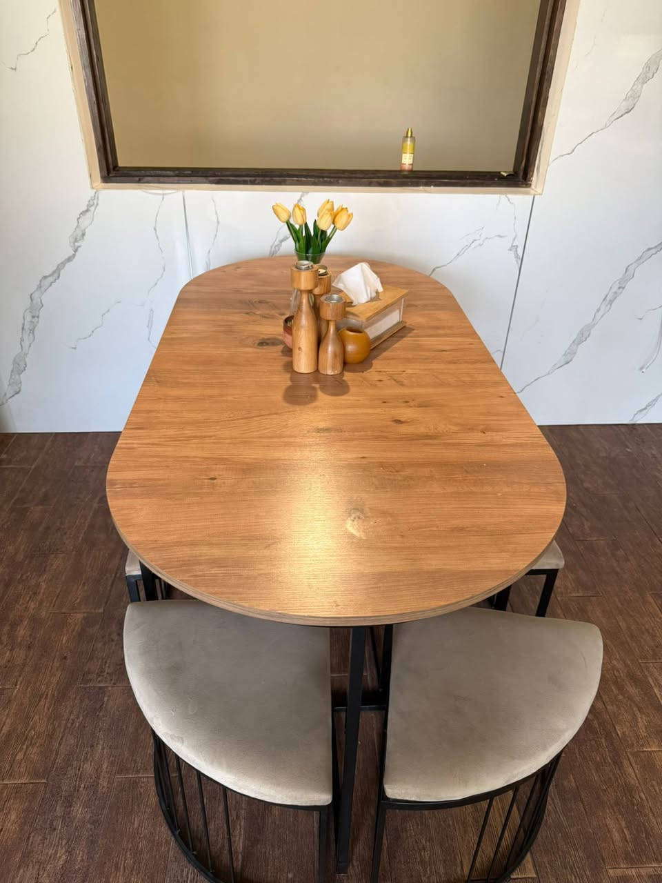 ميز طعام تركي مودرن  وشي مختلف عن ميز  الطعام  التقليدي 😊

 نظيف جدا  مكاني المنصور الداوودي  اريده ب200الف
  
ماخذي ب500  شراي اتواصل خاص😍 مو شراي رجاءاً لا تكسر بحاجة الناس 🤫


**إذا كنت صاحب هذا الإعلان وتريد حذفه لأي سبب، رجاءا أرسل رسالة إلى الدعم الفني**