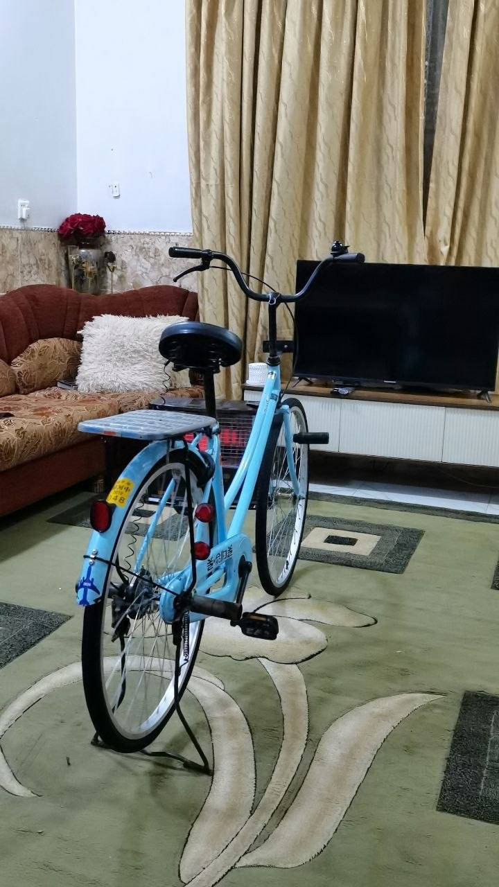 للليع 
.نوع الشركه ؟ كلوف ❤️ 
موديل .؟ 2016 
ال لون ؟سمائي 🩵
اغراض كامله ويا الجاملغات أو الاكسورات المعروضه كدامكم !👍 
السعر .؟ 95 الف 
موقع .؟ موصل .حي النور مجاور دانيه ماركت 
الرقم .***********
