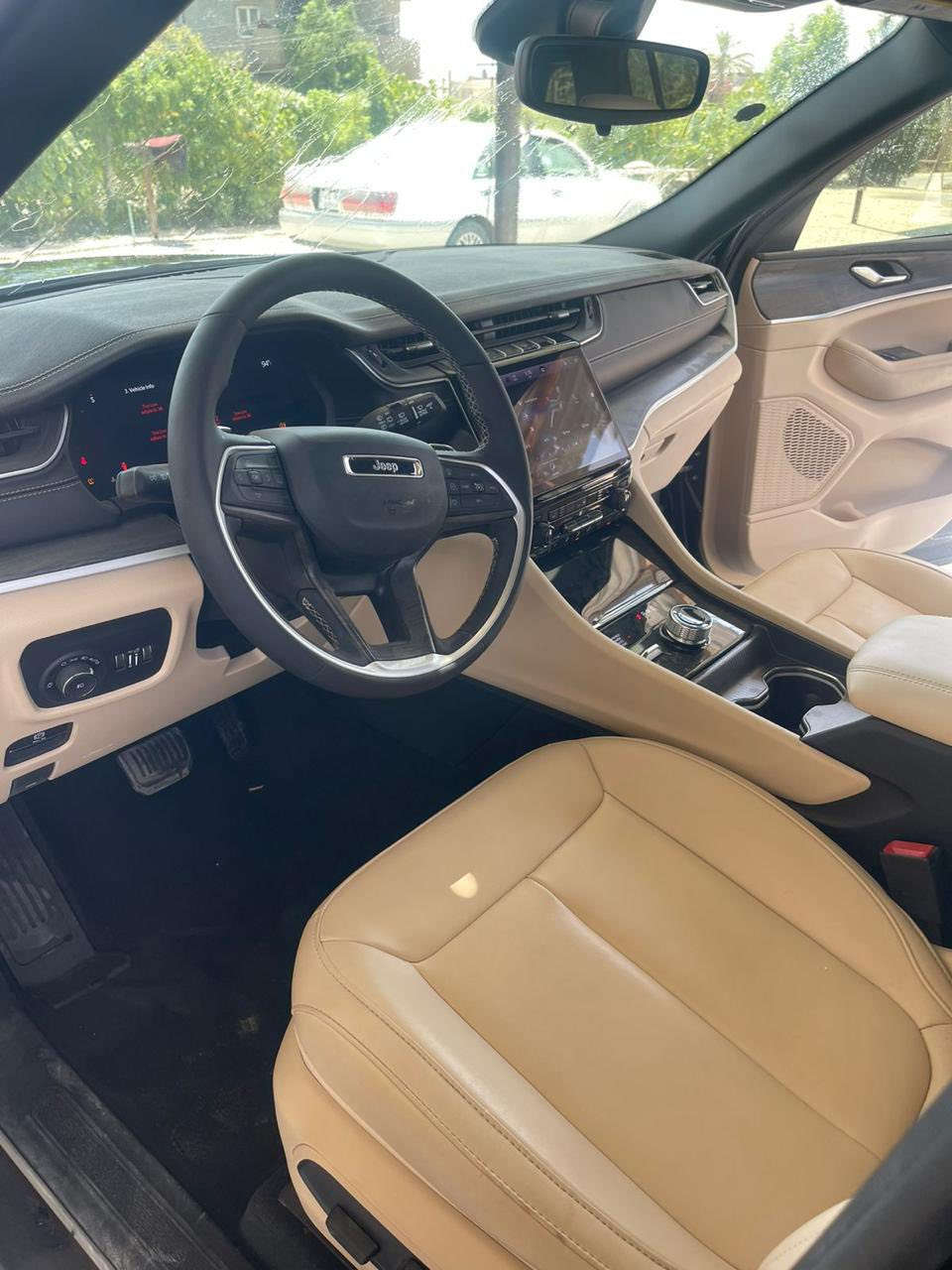 ياالله

السلام عليكم جيب كراند شيروكي 2024 وارد امريكي  مرقم بغداد

2024 JEEP GRAND CHEROKEE, L LAREDO X 4X4

المسافة المقطوعة : 2000 ميل 

         حجم المكينه : 3.6    V6

الضرر :تبديل بنيد اصلي نفس لون مع بارد بسيط بالجاملغ بدون قطرت صبغ
الايرباك: سليم مطاك 

#مواصفاتها

1.شاشه

2.فتحه

3.كشنات جلد

4.كشنات كهرباء

5.ويل كب

6.رادار امامي

7.لايتات زنون 

8.هيتر بالاستيرن 

9.بكلايت لد

10.حساسات خلفيه 

11.تشغيل عن بعد

12.اشاير بالمري 

13.بصمة ابواب

14.هندبريك بصمه

15.رادارات 360

16.كامرا خلفيه

17.هيترات بالكشنات

18.قطعتين تبريد

19. 5 راكب

20.بصمه 
مكاني بابل شارع 60 📞☎️*********** السعر 330 $دولار
