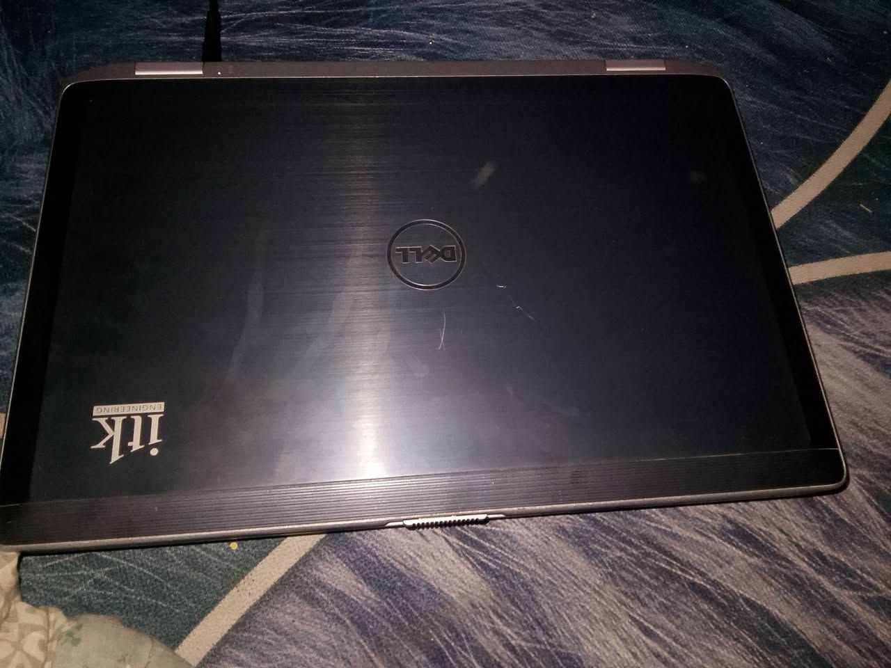 حاسبة نوع DELL وندوز 7 جيل ثاني   مواصفاته وندوز 7 ذاكره رام 4  ذاكره 64 ذاكرته الهارد 320 كيكا بايت HHD بطارية تعبانه تشتغل فقط ع الكهرباء وتتبدل ب 25 الف السعر 150 وبيه مجال


**إذا كنت صاحب هذا الإعلان وتريد حذفه لأي سبب، رجاءا أرسل رسالة إلى الدعم الفني**