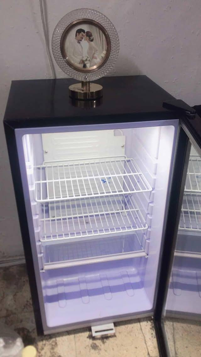 ثلاجة جديده استعمال قليل تبريدهه ايخبل سعرهه 150 ايي استفسار ع خاص مكاني بغداد جديده
*********** ع واتساب
