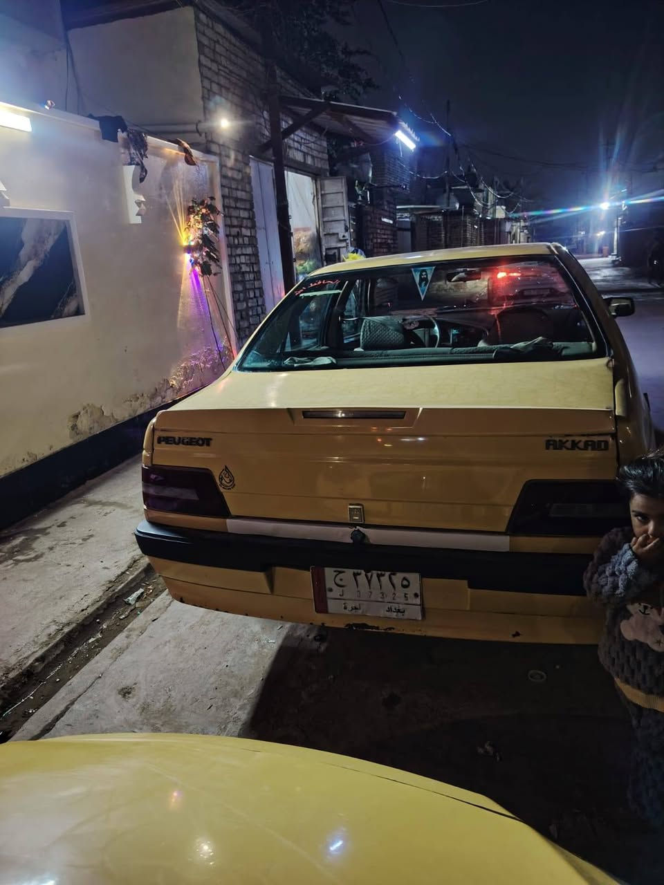 سلام عليكم بيجو الميس  مديل 2015 رقم بغداد سنوية 28 كير تبريد تفة صدر مامي خلفي تخم تاير كلة جديد سيارة مكينة تبخر بيهة جملغ خلفي معمر وجملغ مامي مصبوغ  سيار جمازية  مكان سيارة بغداد مدينة الصدر قطاع 48  سعر36 رقم ***********
