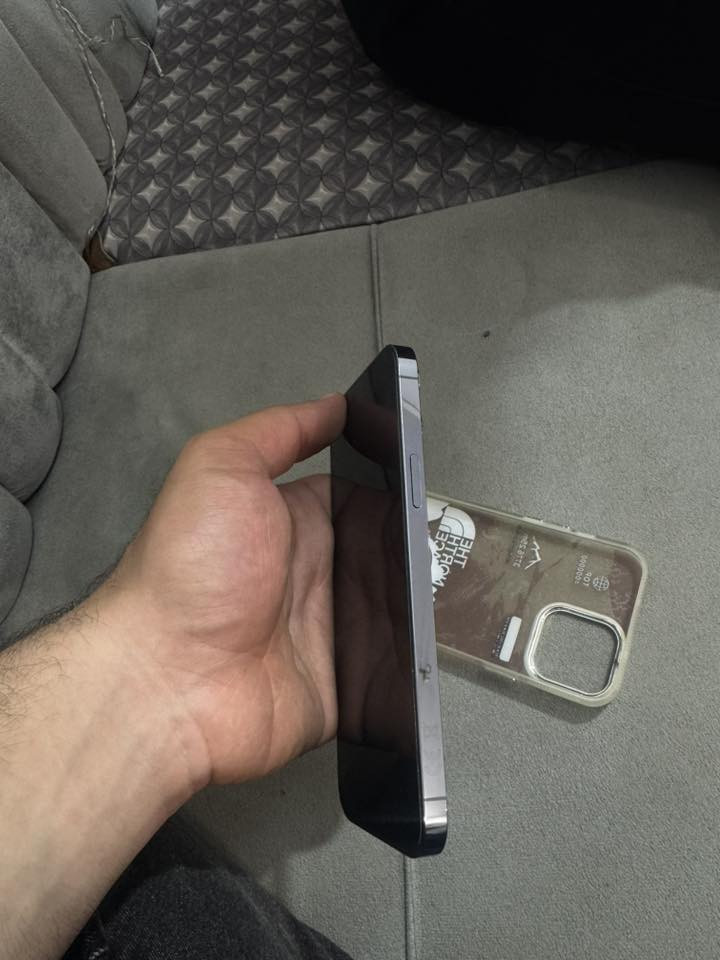 13 برو ماكس شرق اوسط AAA
بطاريه 76 ذاكره 256
كامل ملحقات
مكاني نجف 
السعر 750قفل 
*********** للشراي فقط يتصل
