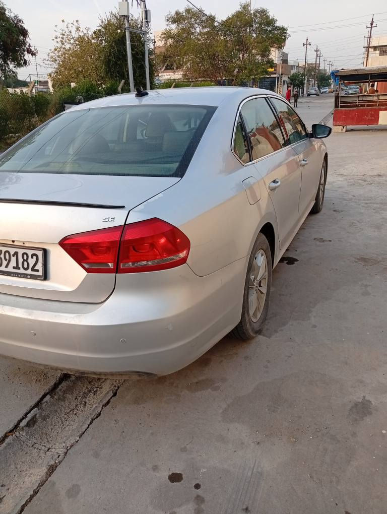 سلام عليكم فوكس والكن باصات موديل 2012  كير ومحرك بلاد شركة 5سلندر مواصفات سلايت وكشنات جلد وهيتر وكهربائي تحكم استيرن طرفين وكير شفت رياضي 5 قطع صبغ ابيع حزام رقم أربيل دولي شرط التحويل والوكالة مكان السيارة كركوك بي كود بنزين سعر 100 وبي مجال مكلف بنشر شراي خابر وتدلل *********** كركوك, العراق
