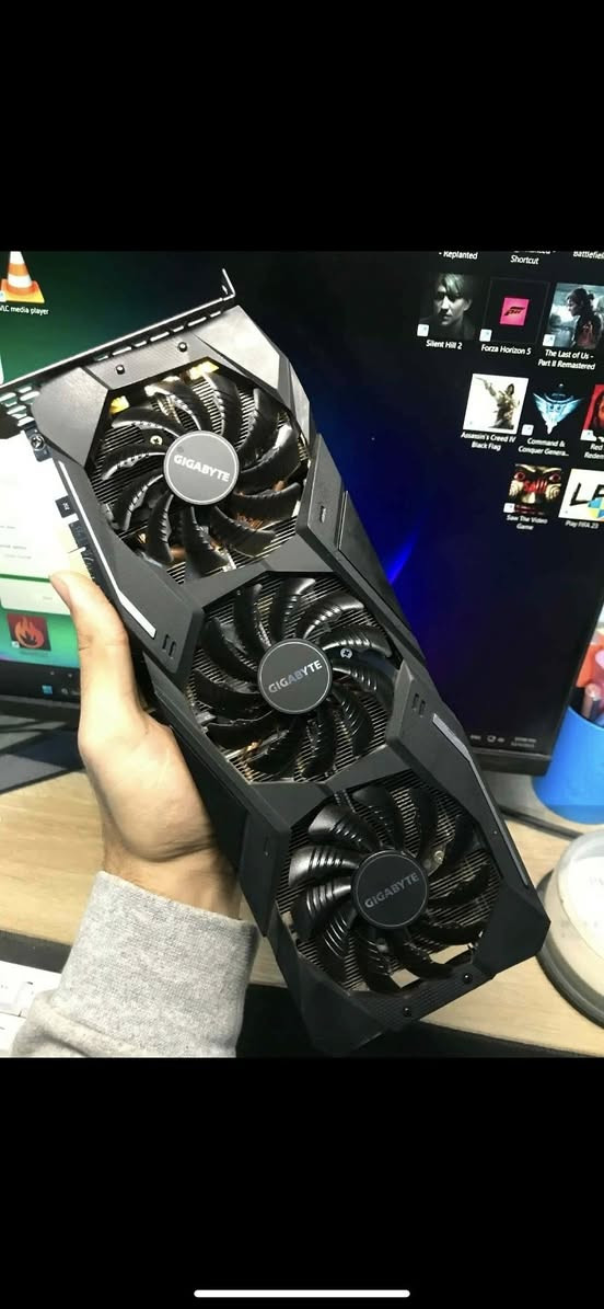 السلام عليكم
كل عام و انتو بخير اخوان 
للبيع gigabyte 2080 8g rgb
300 الف 
600w gamdias 
50 الف
مكاني بغداد البنوك تجي تفحص تنورني
الكارت مبدل معجون و حرارته 68


**إذا كنت صاحب هذا الإعلان وتريد حذفه لأي سبب، رجاءا أرسل رسالة إلى الدعم الفني**