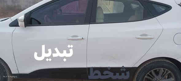 السلام عليكم 
سيارة توسان خليجي موديل 2015
محرك 2000 دوش 
شاشة دوشمة جديدة 
تحكم ستيرن تدفئة تبريد شغال رقم بغداد 
السونار مرفق والصور كاملة موجودة 
اضافة  باب السايق مبدل بلادي والدوسة مصبوغة 
والبنيد بيه جرد صبغ بلادي اثر الغسل 
السعر 143 وبيهة مجال للطيبين 
***********
