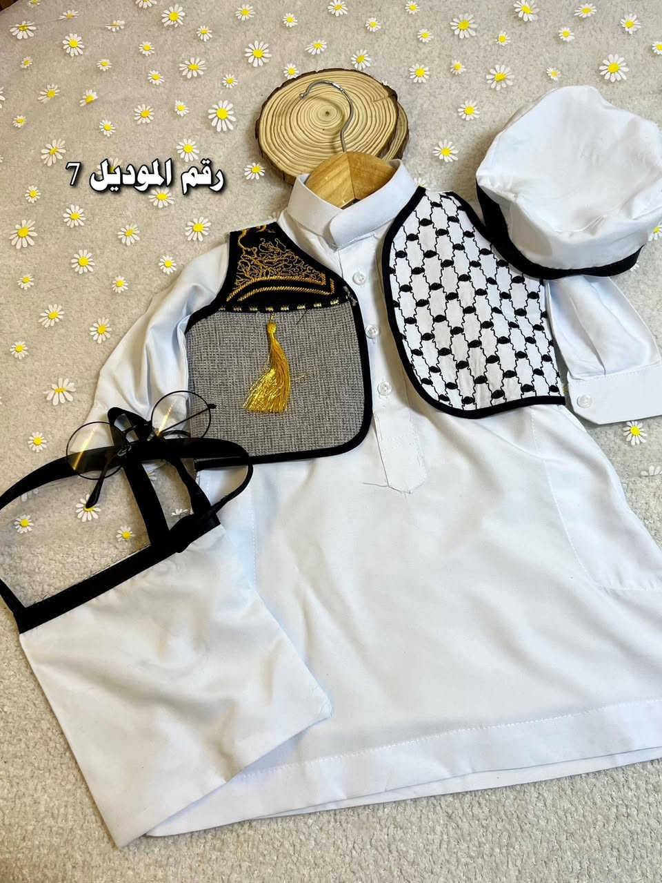 جمال الدشداشه الولادي تخبل وكشخه للعيد الي تريد باقي قياس ٤ لل١٠ سنه قطع محدوده حبايب سعرهه ١٢


**إذا كنت صاحب هذا الإعلان وتريد حذفه لأي سبب، رجاءا أرسل رسالة إلى الدعم الفني**