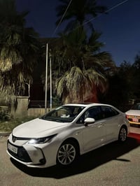 كورلا موديل 2025 ماشيه 67 السياره نضيفه هايبرد بيها بارد هلال جاملغ شب...