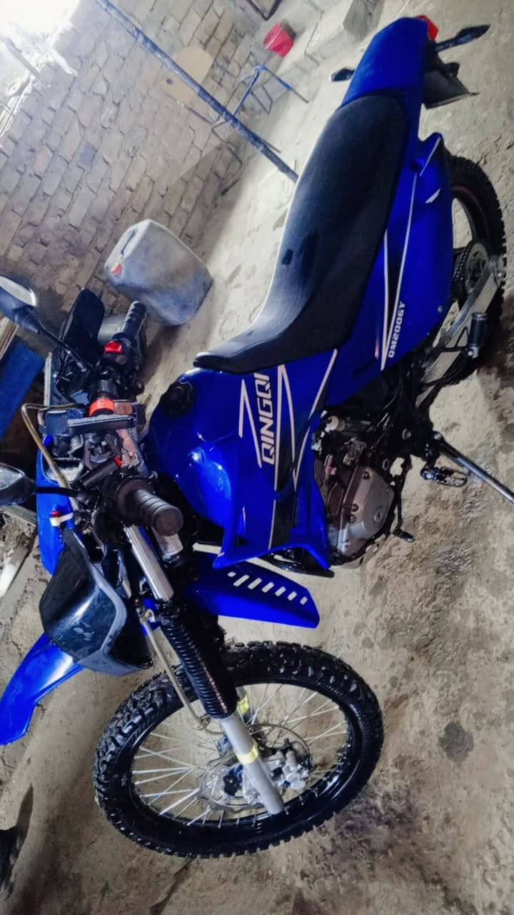 قفاز مراوس شنو عندك نزل
***********
