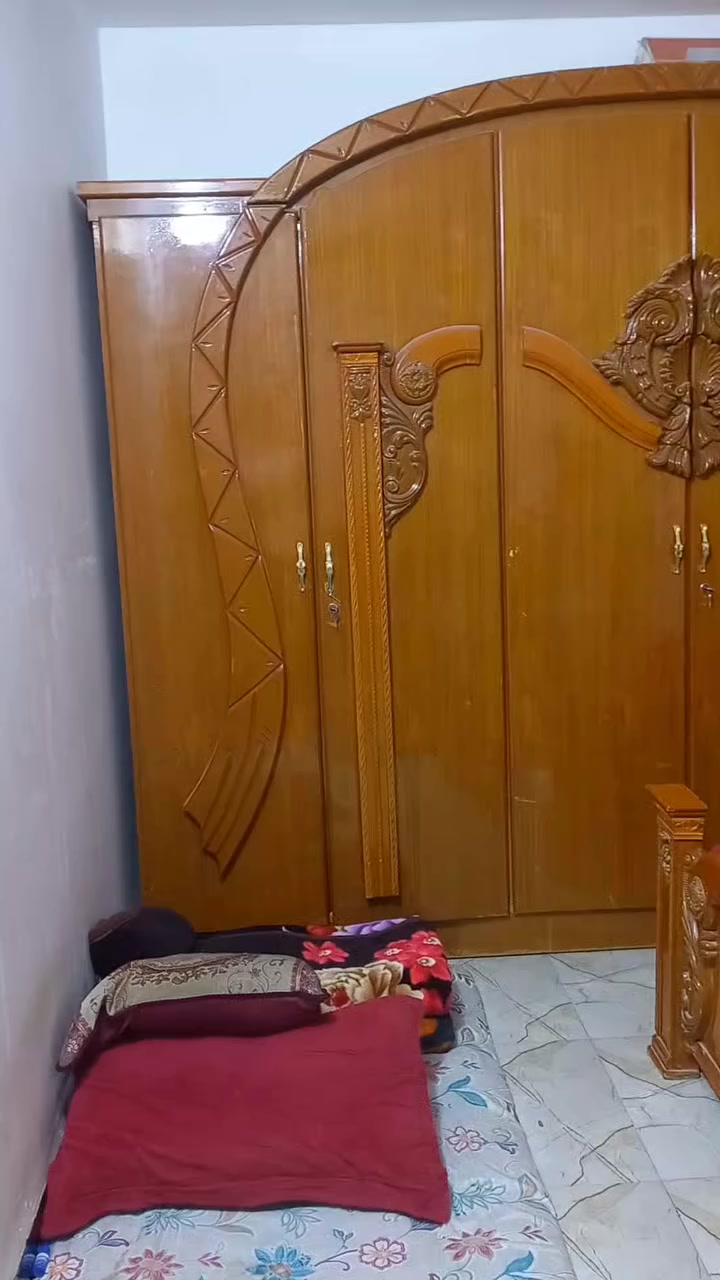 غرفة اخشاب للبيع
***********
