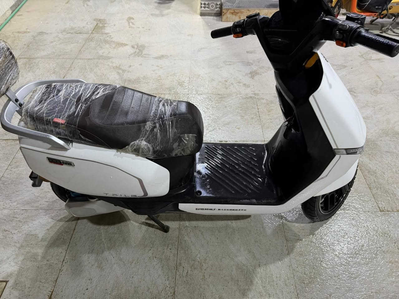 سلام عليكم دراجه شحن بوليسي 6 بطاريه.
مبدل بطاريات جدد. 
السعر 750 بيها مجال قليل ‏‪بكان تنومه ‏‪***********‬‏
