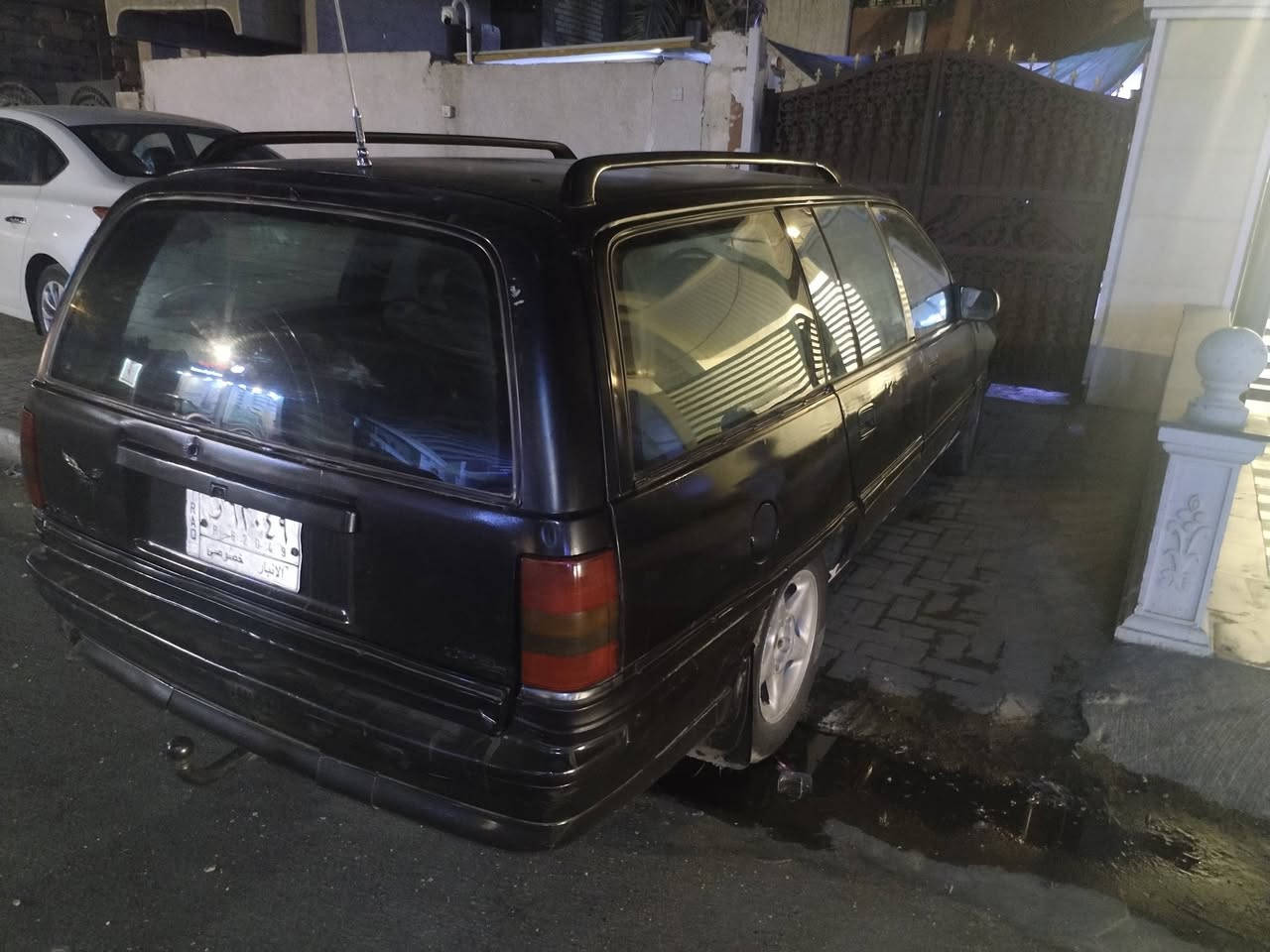 سلام عليكم أبل ستيشن بيع أو مراوص1993المكان الفلوجه رقم تلفون***********.  ***********.  سعر27وبيها مجال
