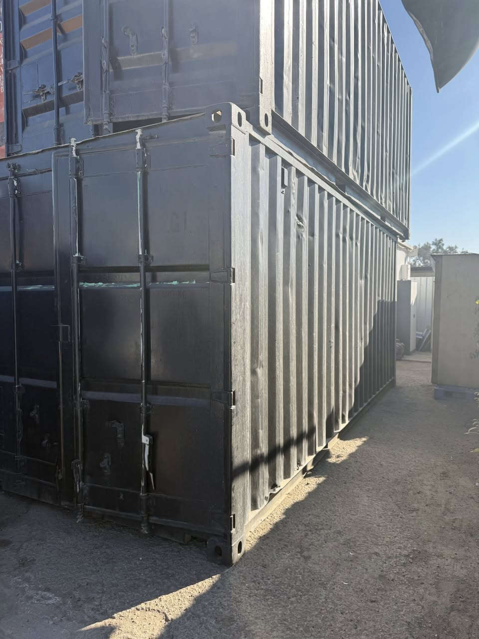 حاويات بيع طول6 متر ارتفاع 290 الوان شعب
حاويات حديثه نظافة 100% سعر 21 ورقة ￼ ***********📞
