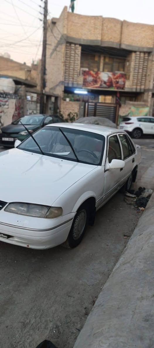 برنس فراشة للبيع رقم بغداد سنويه جديده السياره كامله من كلشي فقط التبريد نقص ربع مذب عليها مكانها بغداد العبيدي رايدها 33 وبيها مجال ***********
