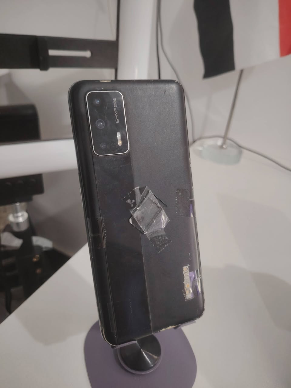 📱 للبيع جهازين بسعر مناسب :
✅ Samsung Galaxy A30s ✅ Realme
الجهازين يشتغلن لكن الشاشات بحاجة تبديل، مناسبين للتصليح أو قطع غيار .
💰 السعر مناسب وقابل للنقاش للجادين فقط 📩 للاستفسار راسلني خاص أو ع وأتساب *********** .
