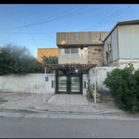 دار للبيع ملك صرف مساحة  ٢٧٣متر ركن بي مشتمل معزول عن البيت وحديقه جبي...