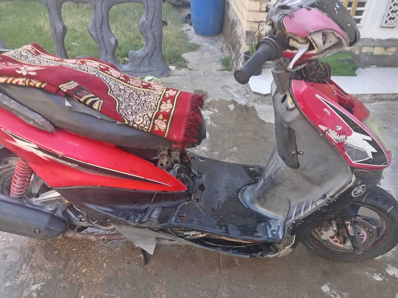 سلام عليكم سكنس ياباني نثيه
كهربائيات شغاله
سلف شغال بس يرادلهه باتري


**إذا كنت صاحب هذا الإعلان وتريد حذفه لأي سبب، رجاءا أرسل رسالة إلى الدعم الفني**