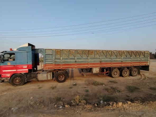 السلام عليكم سكانية 113كير 3 ب 3 مكفولة كفالة عامة لا صرف لا بخار مكينة بلادية عربة طول 12/60 الاستفسار ***********
