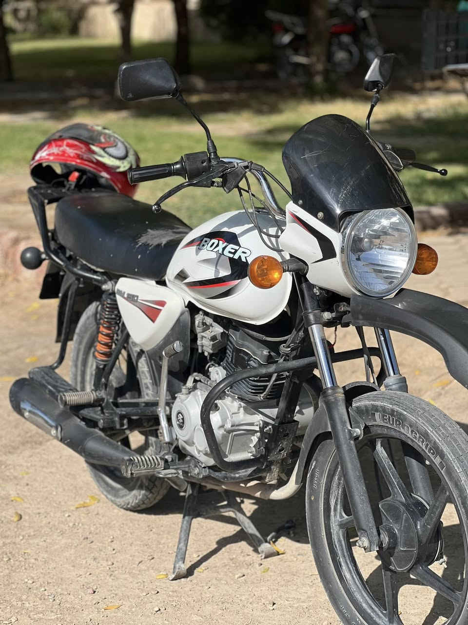 سلام عليكم بوكسر ١٢٠٠ للبيع كربلاء رقم وسنويه بسمي


**إذا كنت صاحب هذا الإعلان وتريد حذفه لأي سبب، رجاءا أرسل رسالة إلى الدعم الفني**