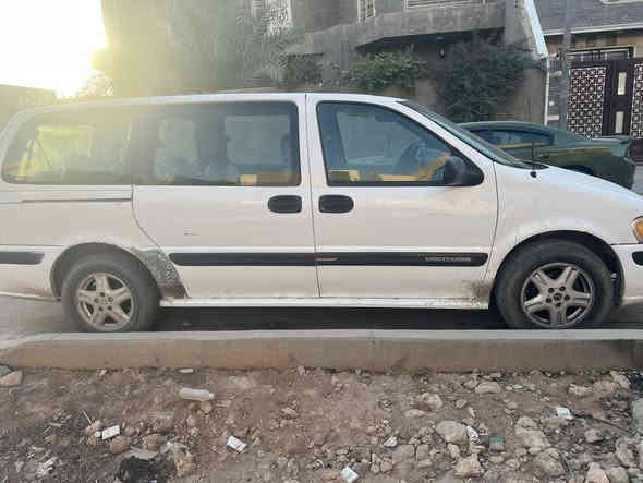 السلام عليكم
شوفرليت فنجر للبيع او للمراوس 
2002 رقم انبار سنويه ساقطه ب 2024
 7 راكب 
تحويل مباشر راعيها ذهب ماعنده مشكله اي وقت تحويل 
كير جديد مكينه 3400 هستوها بدت تبخر بس خير من الله
تبخر من القبق شوي مو من الصالنصه 
تخم تاير جديد كهربائيات كلها شغاله عدا الماسحات
حداديه دوشمه جديده سياره خير من الله ون مايعجبك اطلع بيها  صبغها حلو مرتب السياره كاعده تفيد اهل الخطوط والي عنده عائله 
معروضه 45
مكاني حله 
***********
