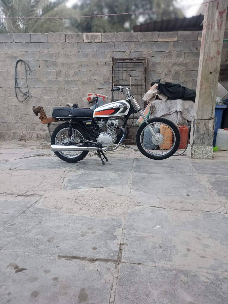 السلام عليكم دراجة حربية سونك تعمير جديد السعر550وبيهة مجال
بدون اوراق
مكاني بغداد المعامل تفاصيل خاص


**إذا كنت صاحب هذا الإعلان وتريد حذفه لأي سبب، رجاءا أرسل رسالة إلى الدعم الفني**